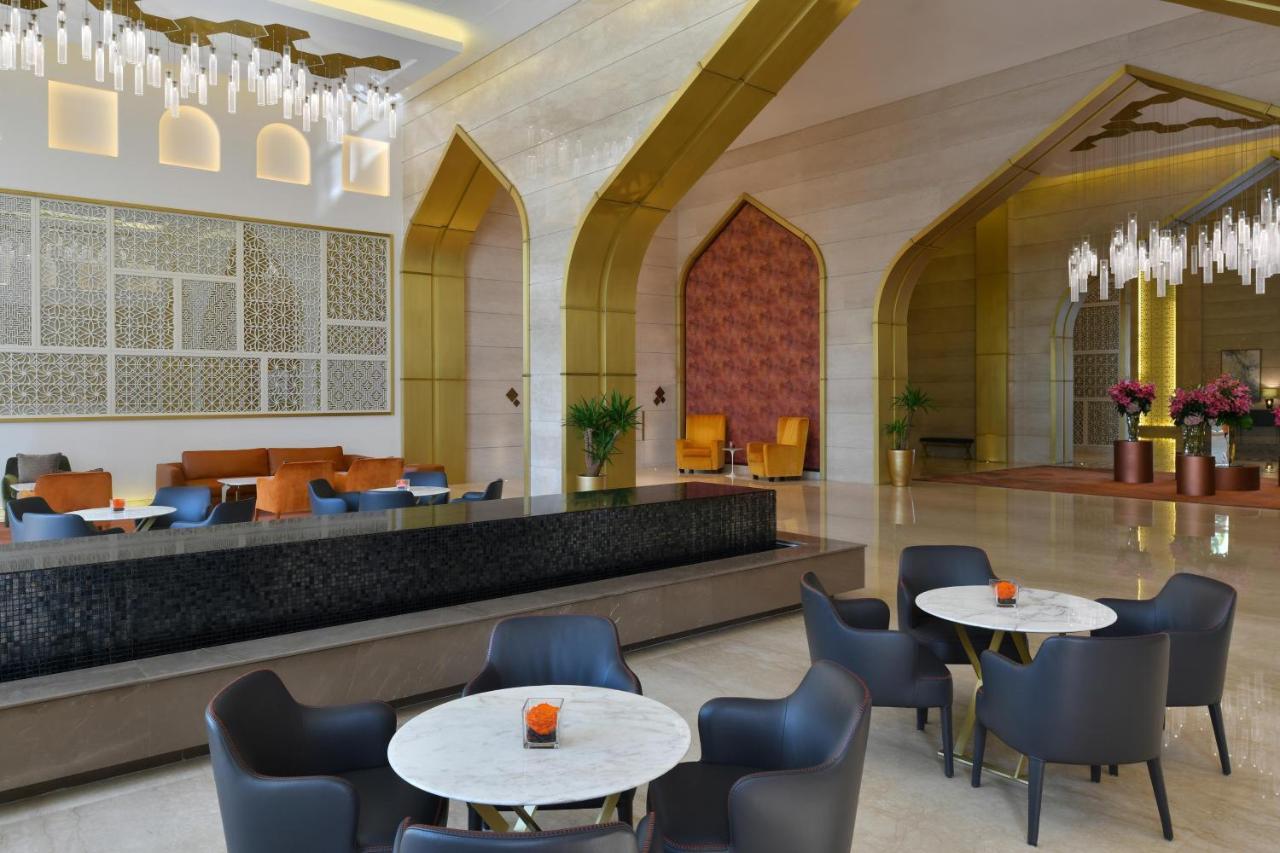 알 메실라, 어 럭셔리 컬렉션 리조트 앤 스파, 도하 외부 사진 The lobby of the hotel